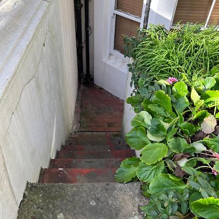 Stylish Central Basement Studio, With Outdoor Space Brighton Luaran gambar